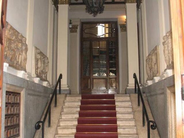 Palazzo / Stabile in vendita a Roma RM