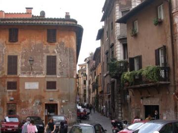 Palazzo / Stabile in vendita a Roma RM