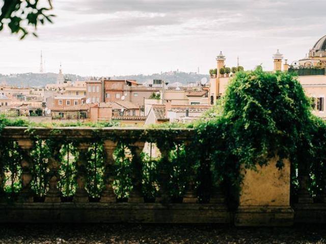 Palazzo / Stabile in vendita a Roma RM