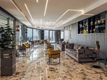 Palazzo / Stabile in vendita a Roma RM