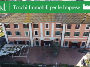 Palazzo / Stabile in vendita a Roma RM