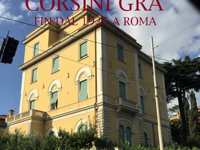 Palazzo / Stabile in vendita a Roma RM