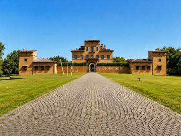 Palazzo / Stabile in vendita a Roma RM