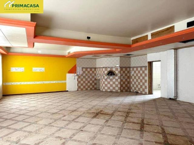 Palazzo / Stabile in vendita a Roveredo di Guà VR