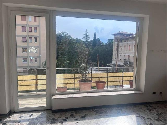 Palazzo / Stabile in vendita a Rovereto TN