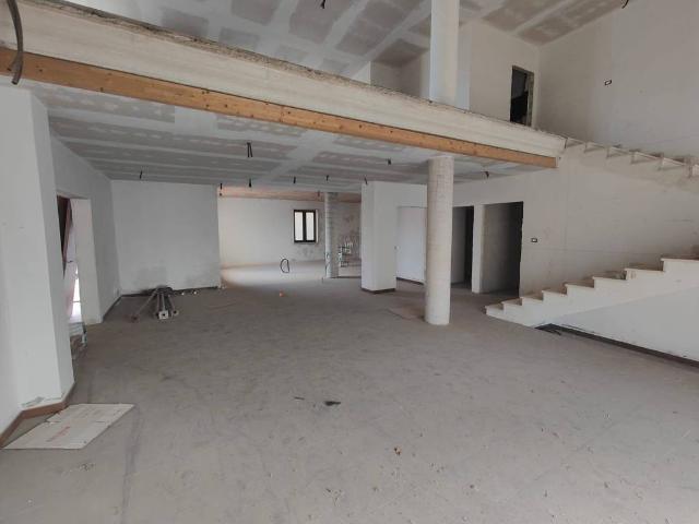 Palazzo / Stabile in vendita a Statte TA