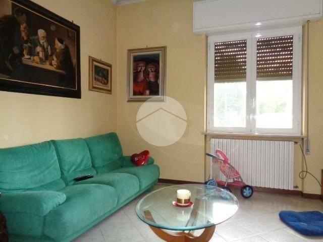 Palazzo / Stabile in vendita a Stradella PV