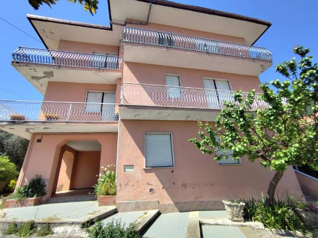 Palazzo / Stabile in vendita a Supino FR
