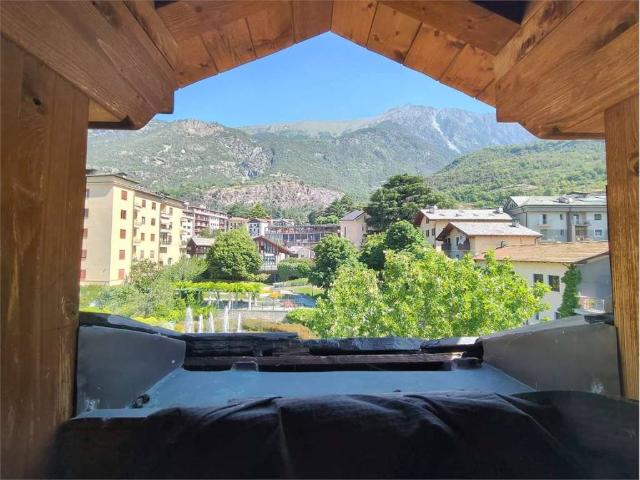 Palazzo / Stabile in vendita a Saint Vincent AO