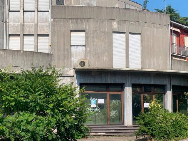 Palazzo / Stabile in vendita a Sala Baganza PR