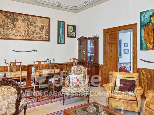 Palazzo / Stabile in vendita a San Buono CH