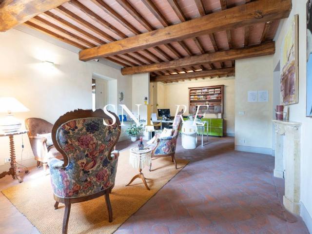 Palazzo / Stabile in vendita a San Casciano in Val di Pesa FI
