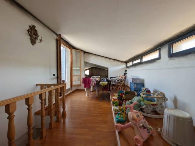 Palazzo / Stabile in vendita a San Casciano in Val di Pesa FI
