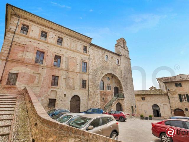 Palazzo / Stabile in vendita a San Gemini TR
