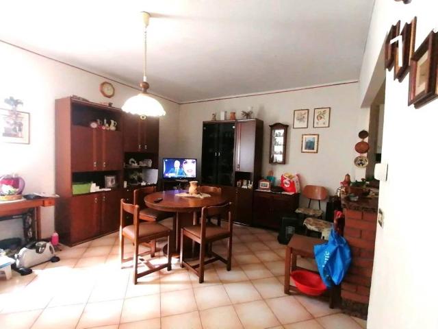 Palazzo / Stabile in vendita a San Germano Vercellese VC
