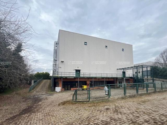 Palazzo / Stabile in vendita a San Giusto Canavese TO