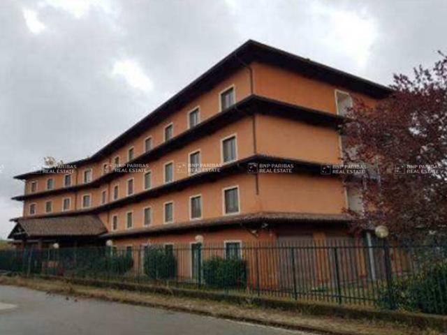 Palazzo / Stabile in vendita a San Giusto Canavese TO