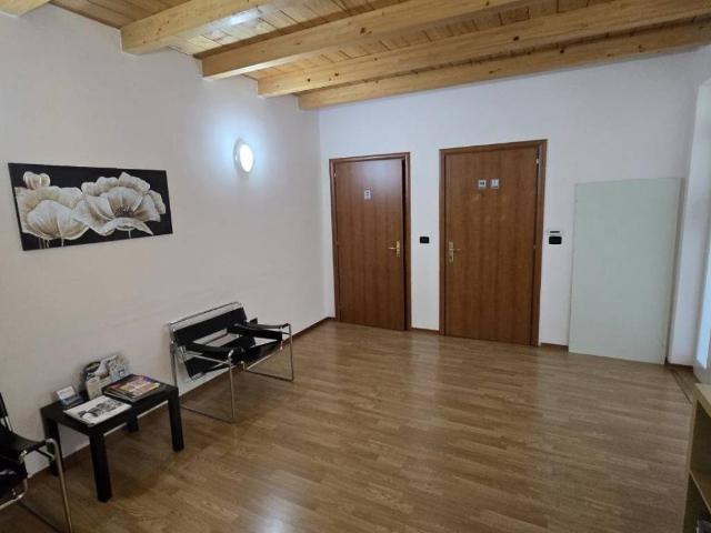 Palazzo / Stabile in vendita a San Giustino PG