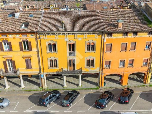 Palazzo / Stabile in vendita a San Martino in Rio RE