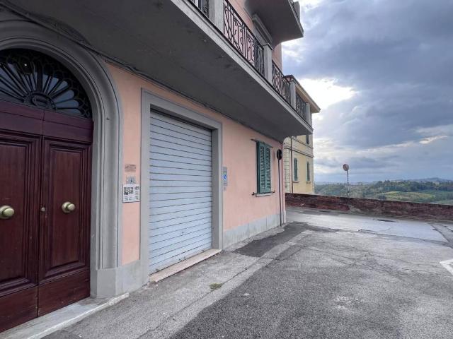 Palazzo / Stabile in vendita a San Miniato PI