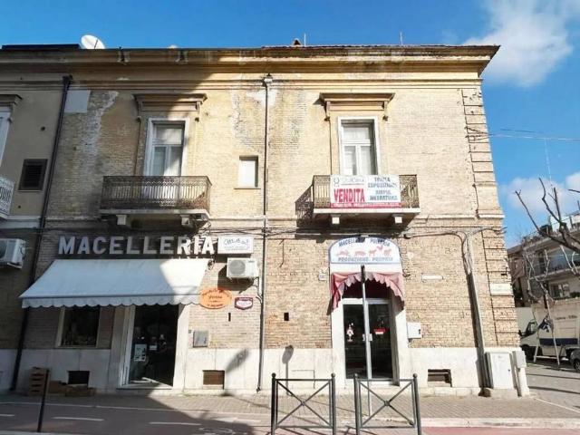 Palazzo / Stabile in vendita a San Severo FG