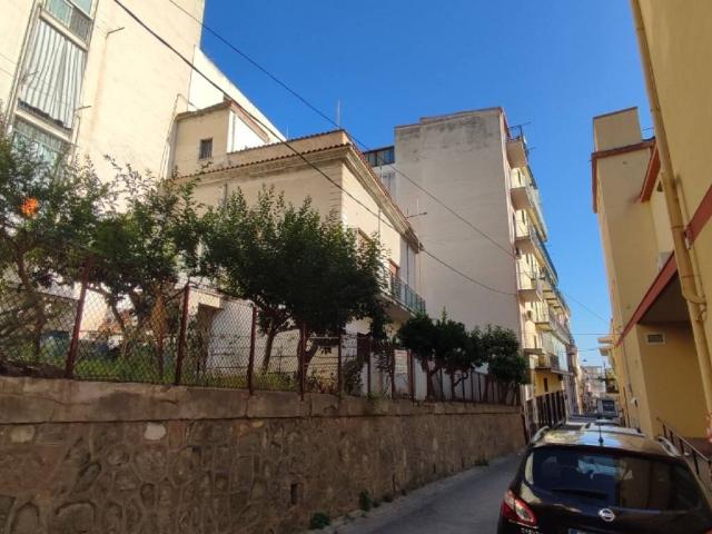 Palazzo / Stabile in vendita a Sant'Agata di Militello ME