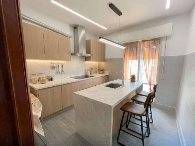 Palazzo / Stabile in vendita a Santarcangelo di Romagna RN
