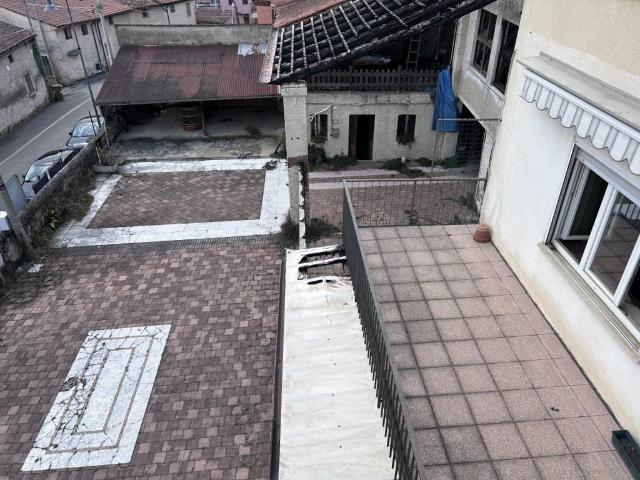 Palazzo / Stabile in vendita a Santorso VI