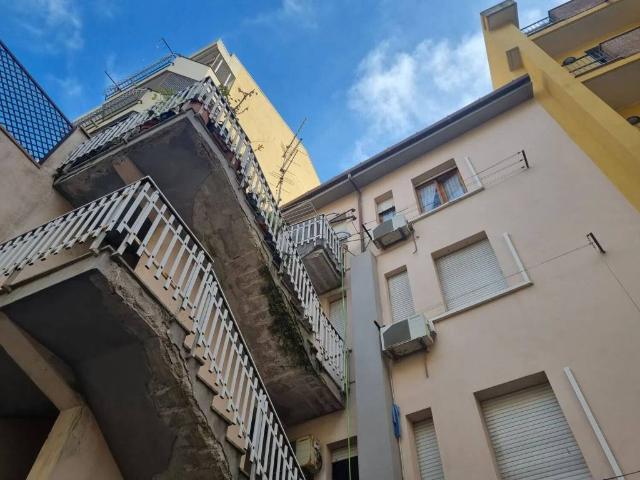 Palazzo / Stabile in vendita a Sassari SS