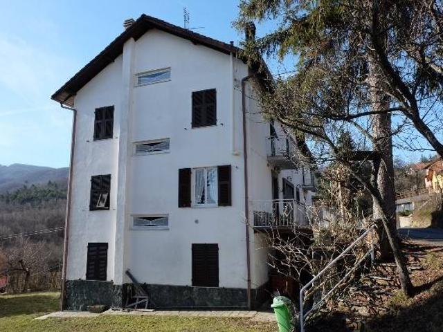 Palazzo / Stabile in vendita a Sassello SV