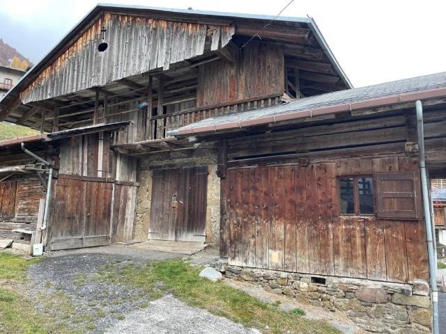 Palazzo / Stabile in vendita a Sauris UD