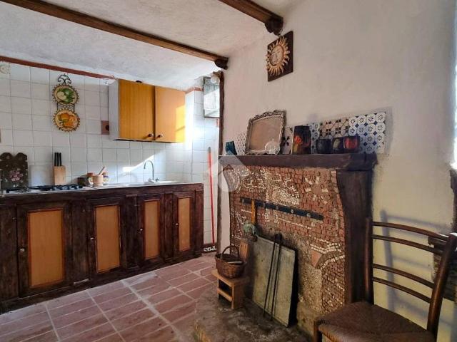 Palazzo / Stabile in vendita a Segni RM