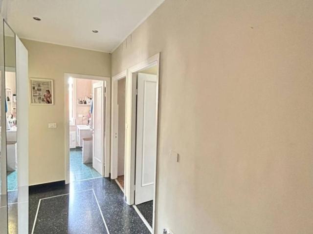 Palazzo / Stabile in vendita a Serra Riccò GE