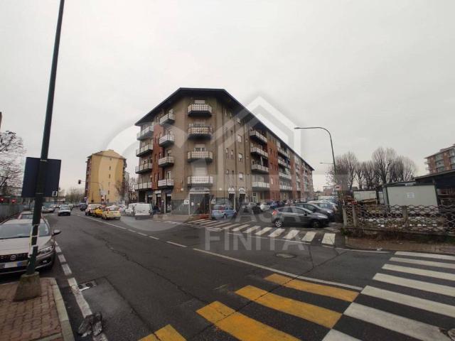 Palazzo / Stabile in vendita a Settimo Torinese TO