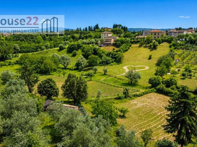 Palazzo / Stabile in vendita a Siena SI