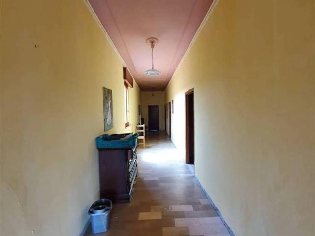 Palazzo / Stabile in vendita a Sinalunga SI