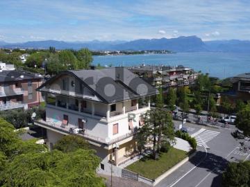 Palazzo / Stabile in vendita a Sirmione BS