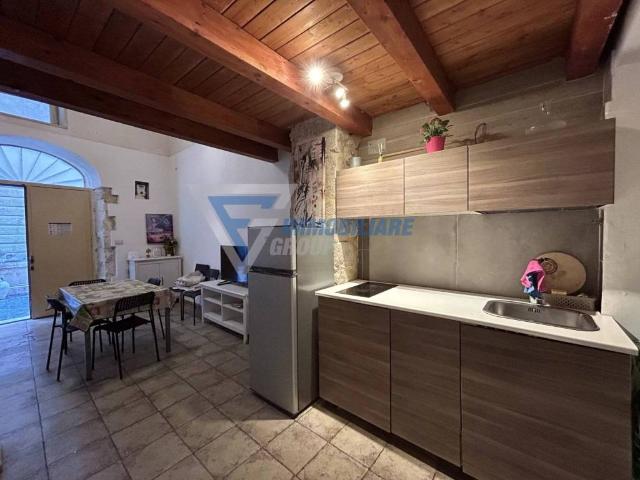 Palazzo / Stabile in vendita a Siracusa SR