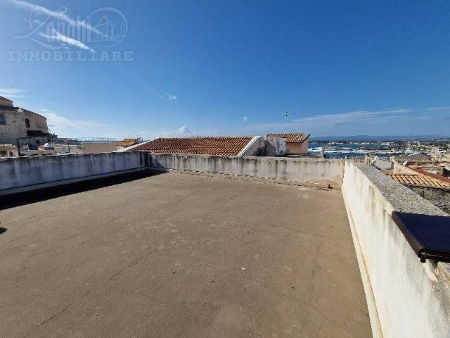 Palazzo / Stabile in vendita a Siracusa SR