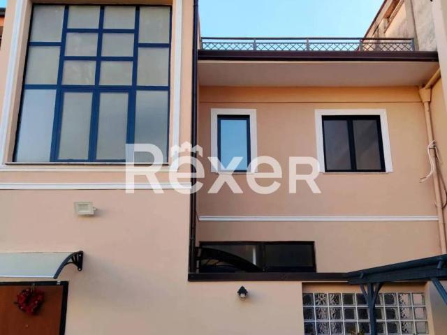 Palazzo / Stabile in vendita a Sparanise CE