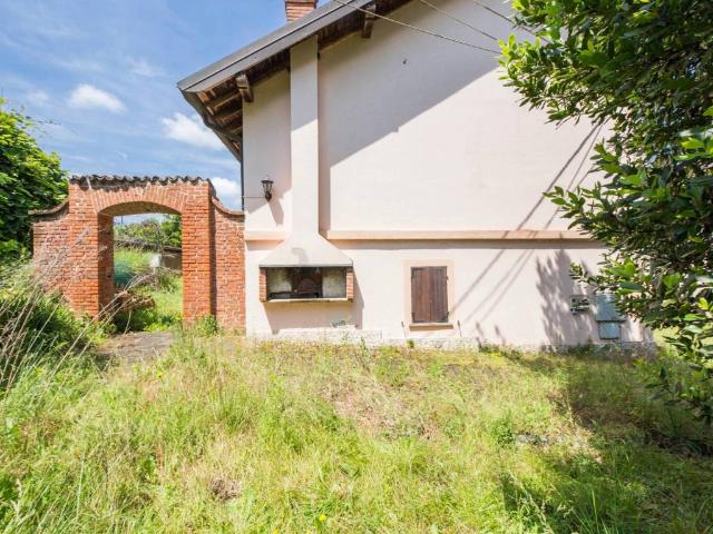 Palazzo / Stabile in vendita a Tagliolo Monferrato AL