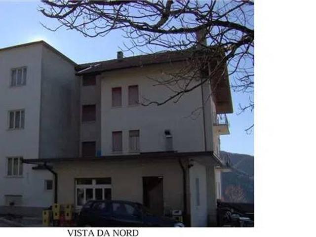 Palazzo / Stabile in vendita a Tambre BL
