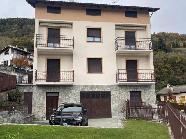 Palazzo / Stabile in vendita a Teglio SO