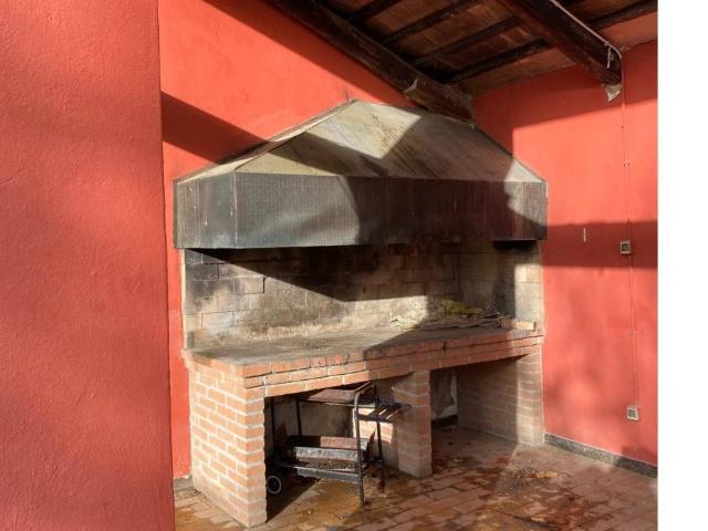 Palazzo / Stabile in vendita a Teolo PD
