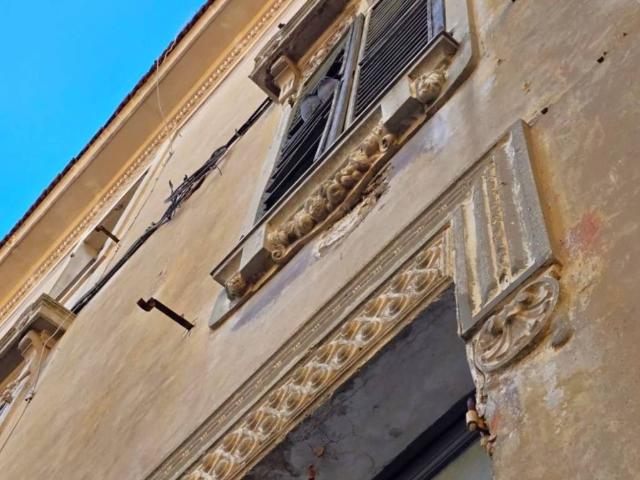Palazzo / Stabile in vendita a Terni TR