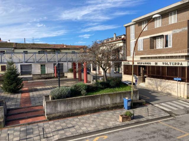 Palazzo / Stabile in vendita a Terricciola PI