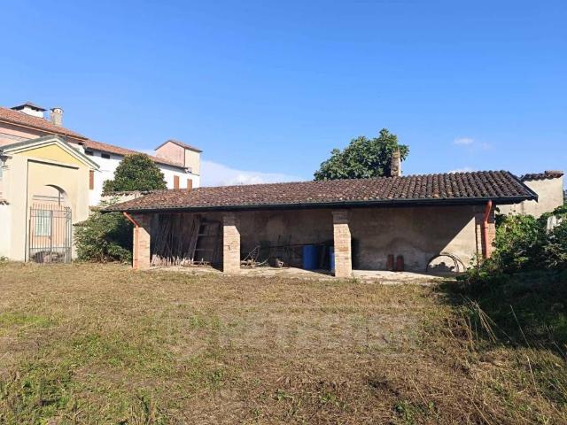 Palazzo / Stabile in vendita a Ticengo CR