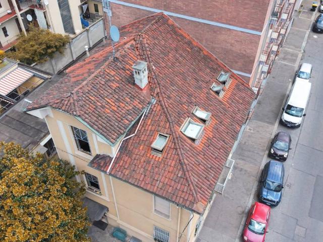 Palazzo / Stabile in vendita a Torino TO