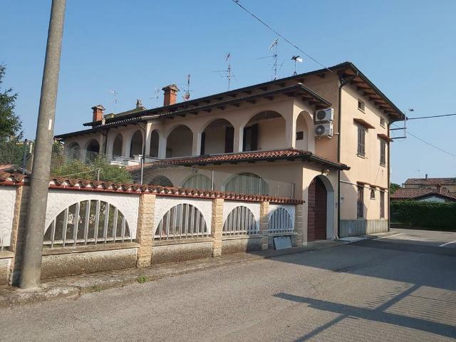 Palazzo / Stabile in vendita a Torre de' Picenardi CR
