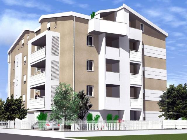Palazzo / Stabile in vendita a Tortoreto TE